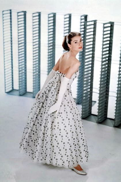 robe givenchy audrey hepburn